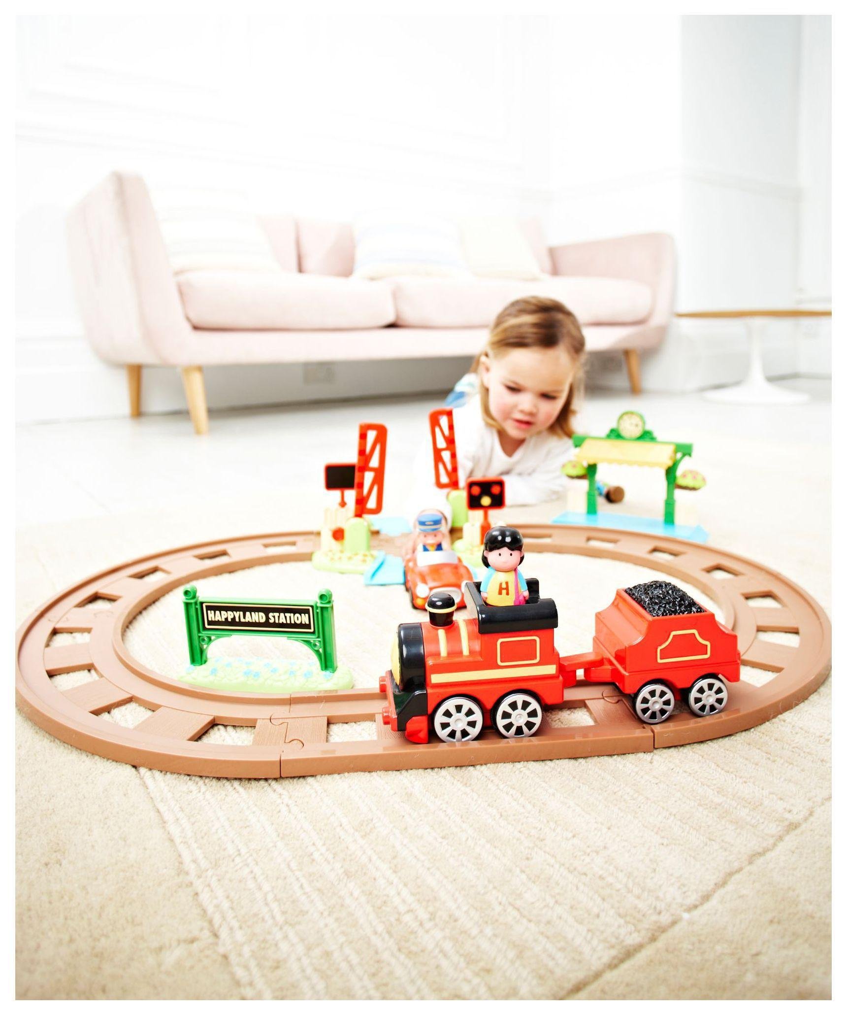 Elc train hot sale track