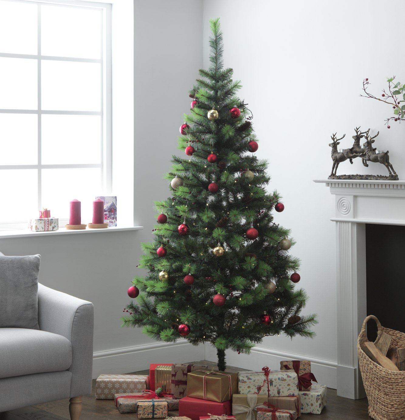HOME - 7ft Berry and Cone Christmas Tree - Green