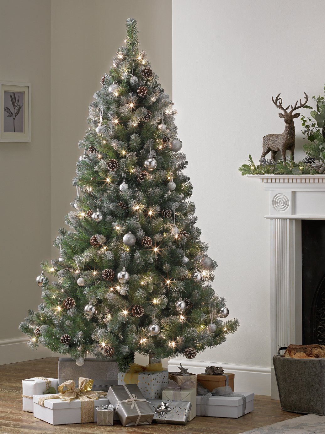 Argos Home 6ft Oscar Pre-lit Christmas Tree - Green